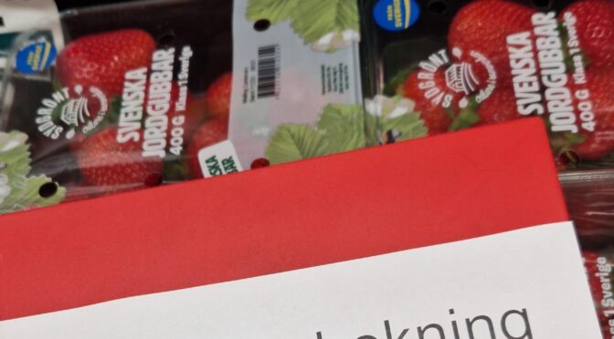 Midsommar – öppettider och jordgubbar